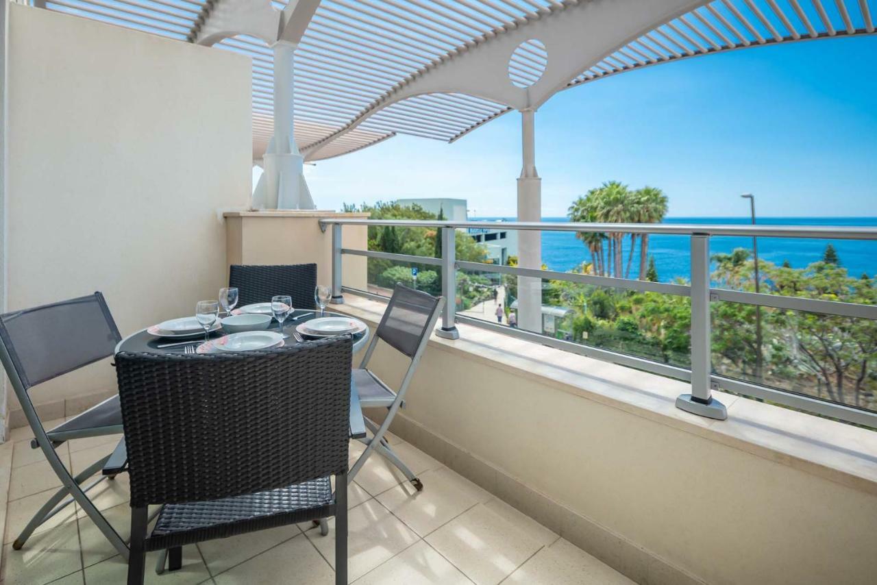 Oceanside Terrace Apartment By Holiday Rental Madeira Funchal  Exterior photo